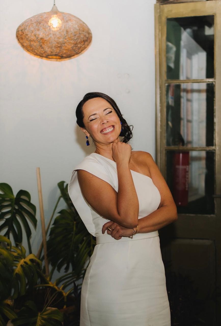Dra. Fernanda Beltrão em seu consultório